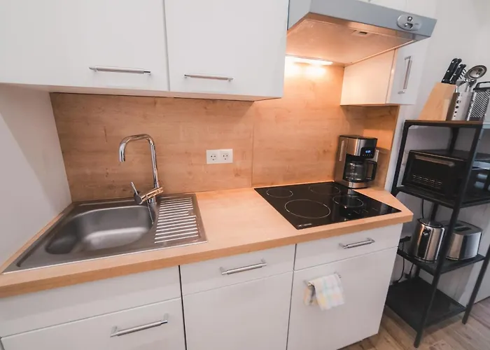 Renovated Close To First District Apartmán *